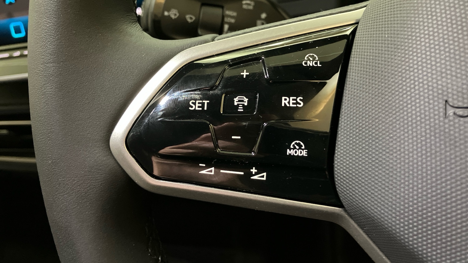 Used Volkswagen ID.3 2025 for sale - 77069219: Photo 17