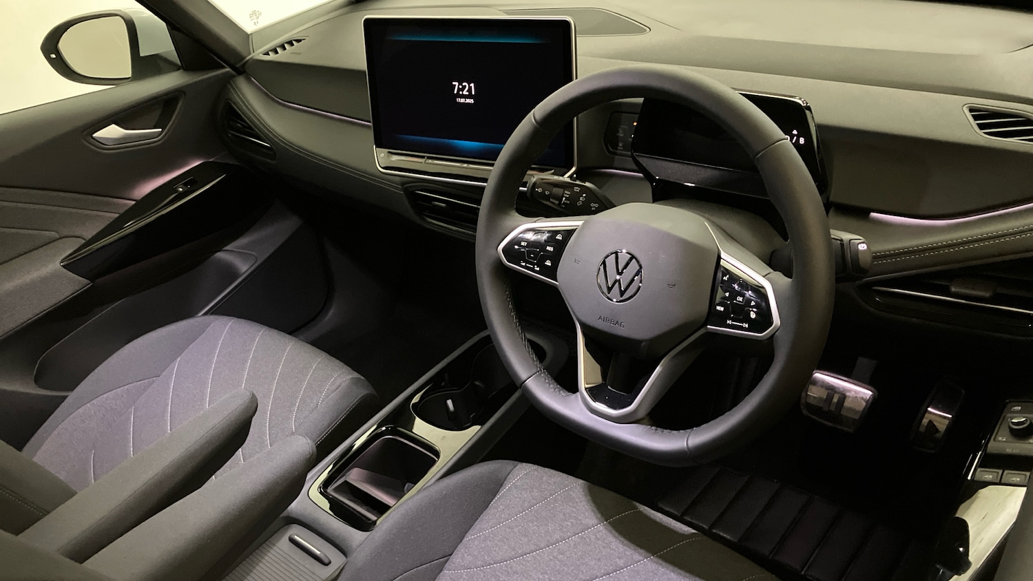 Used Volkswagen ID.3 2025 for sale - 77069219: Photo 6