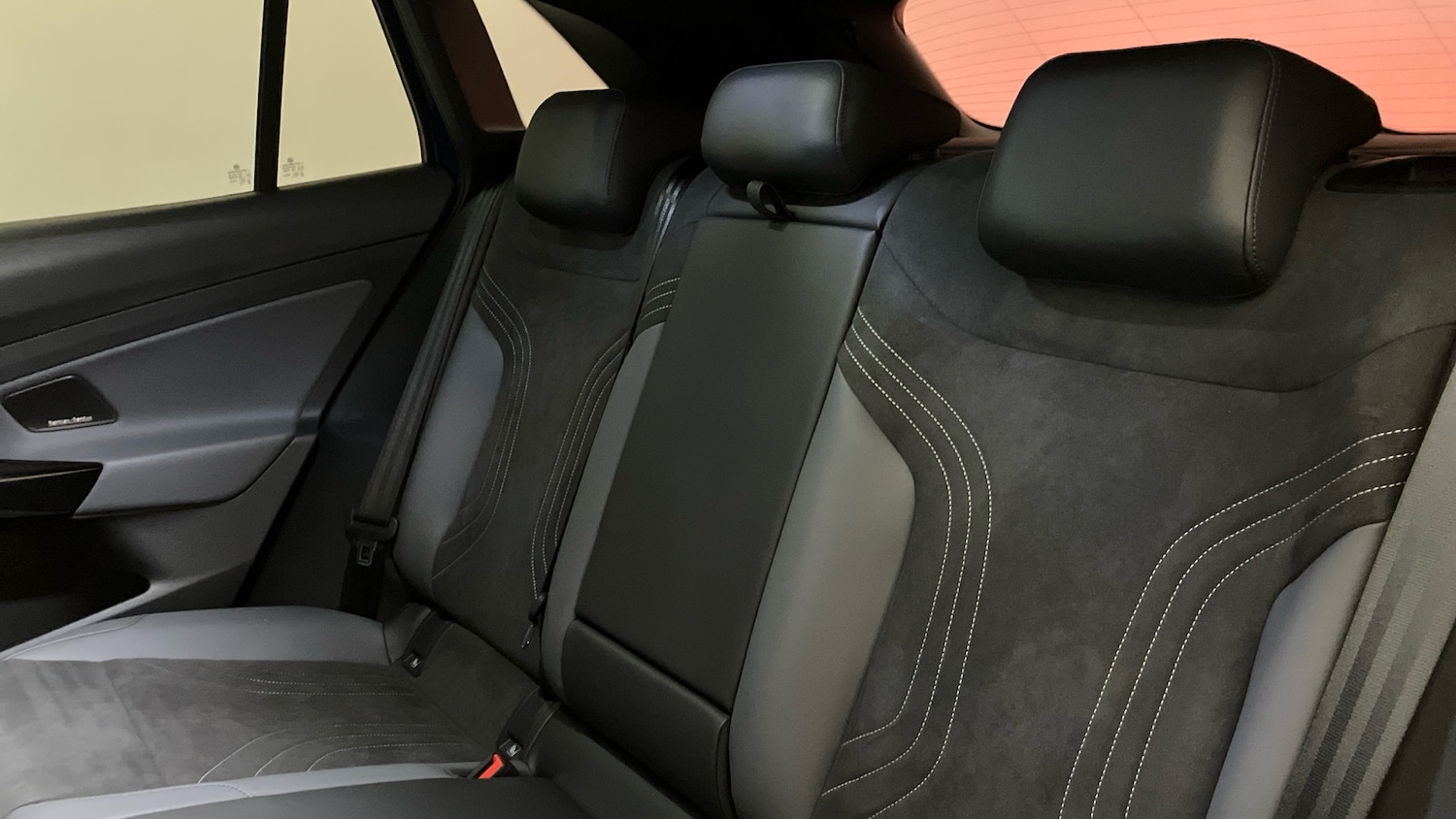 Used Volkswagen ID.4 2025 for sale - 76317396: Photo 16