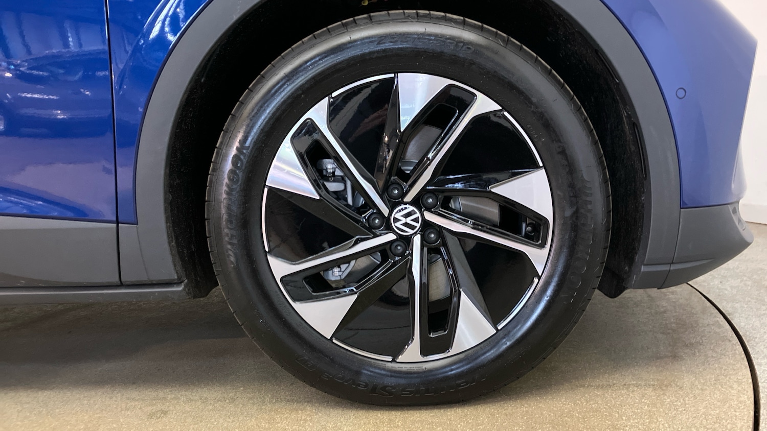 Used Volkswagen ID.4 2025 for sale - 76317396: Photo 5