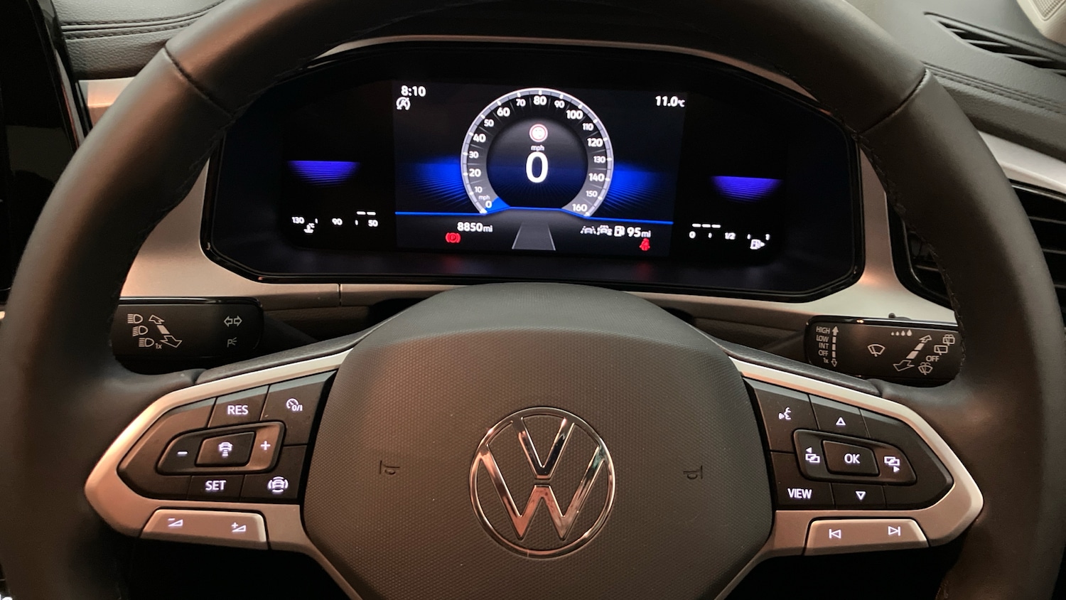 Used Volkswagen T-Roc 2025 for sale - 77324381: Photo 10