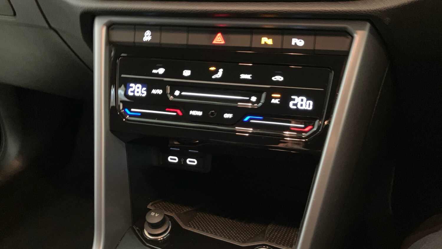 Used Volkswagen T-Roc 2025 for sale - 77324381: Photo 13