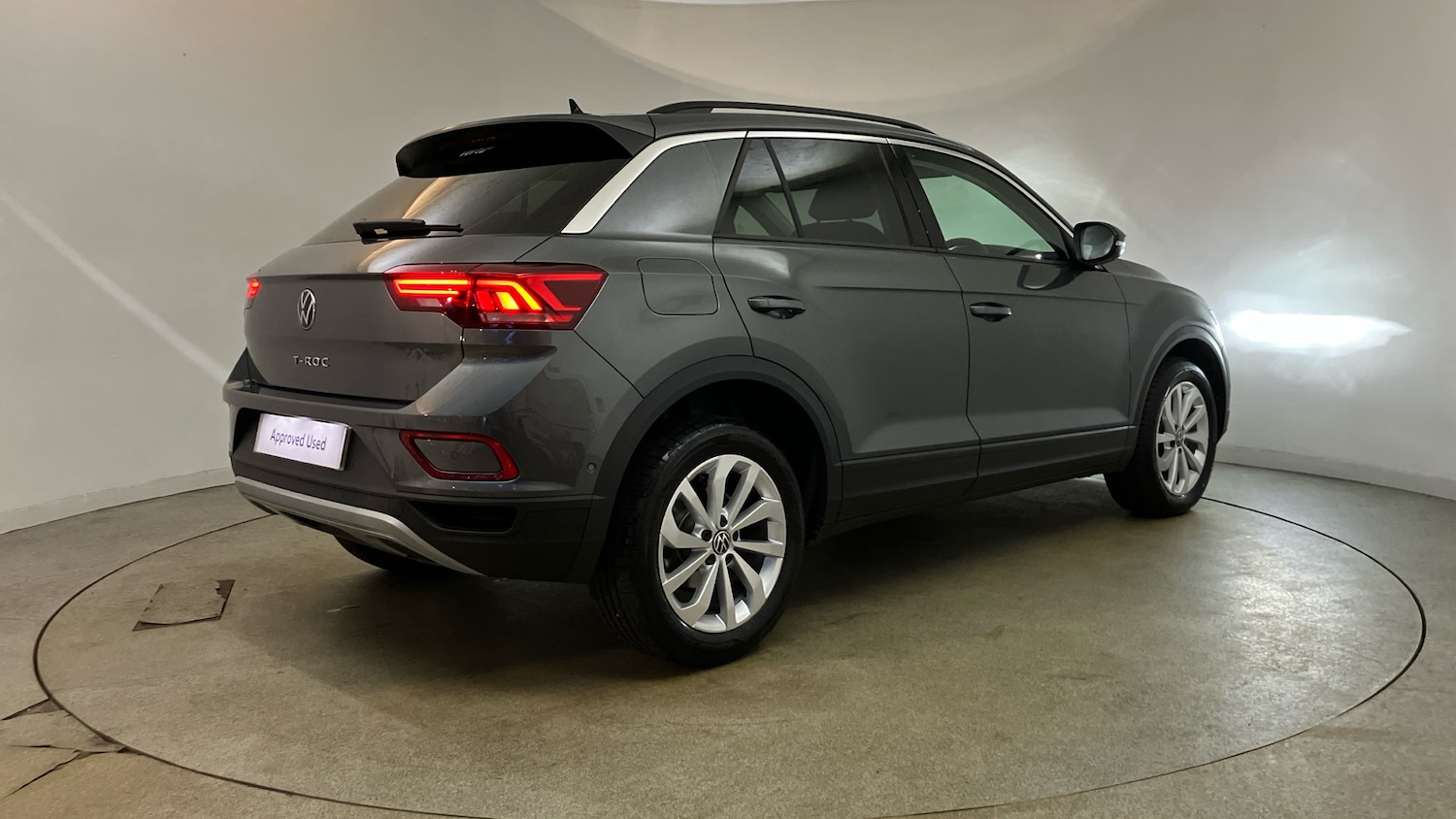 Used Volkswagen T-Roc 2025 for sale - 77324381: Photo 32