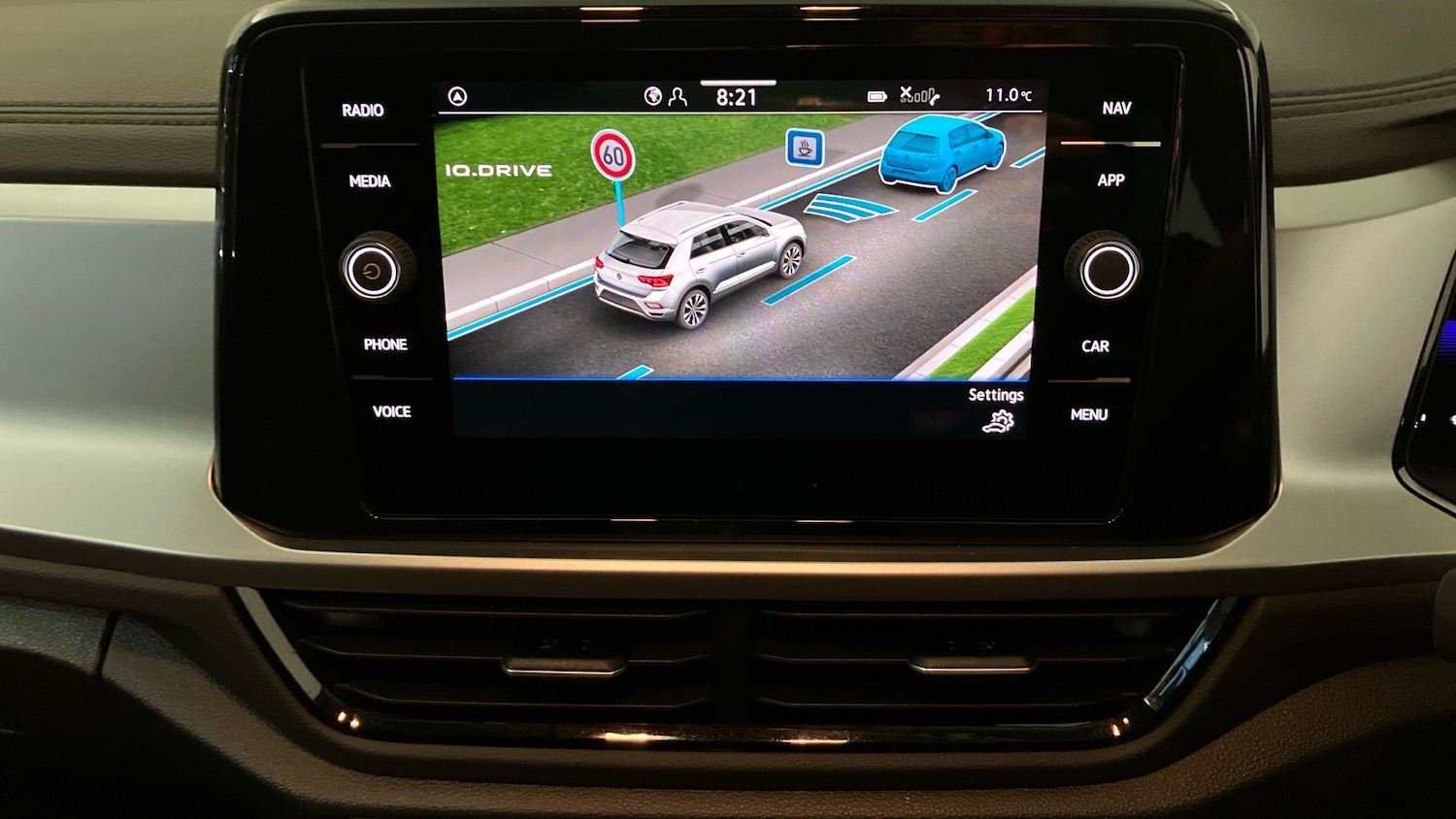 Used Volkswagen T-Roc 2025 for sale - 77324381: Photo 39