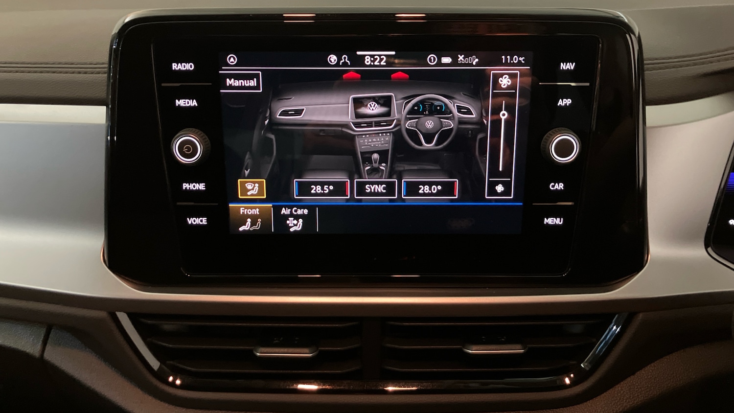 Used Volkswagen T-Roc 2025 for sale - 77324381: Photo 41