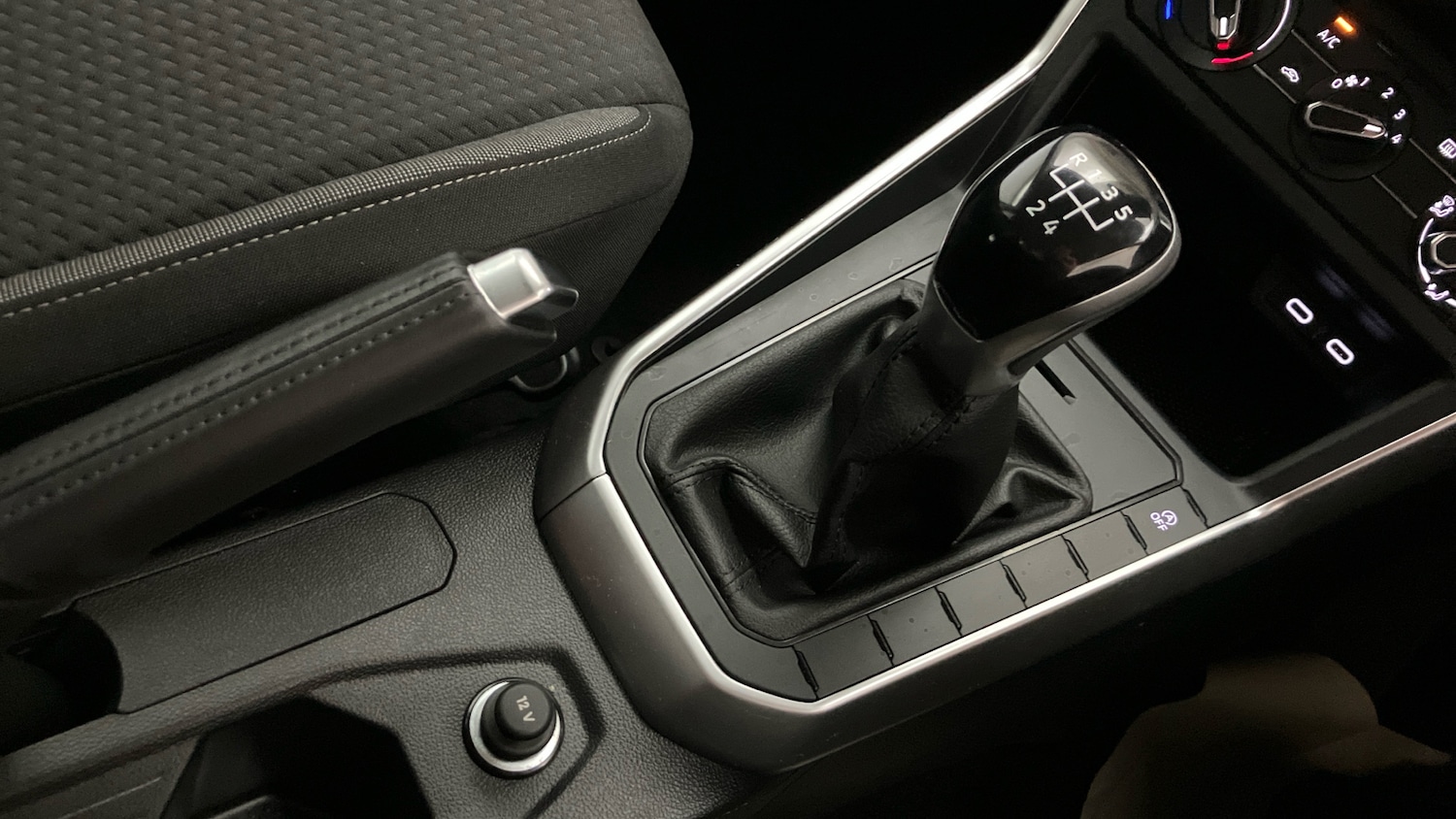 Used Volkswagen Polo 2023 for sale - 75957435: Photo 14