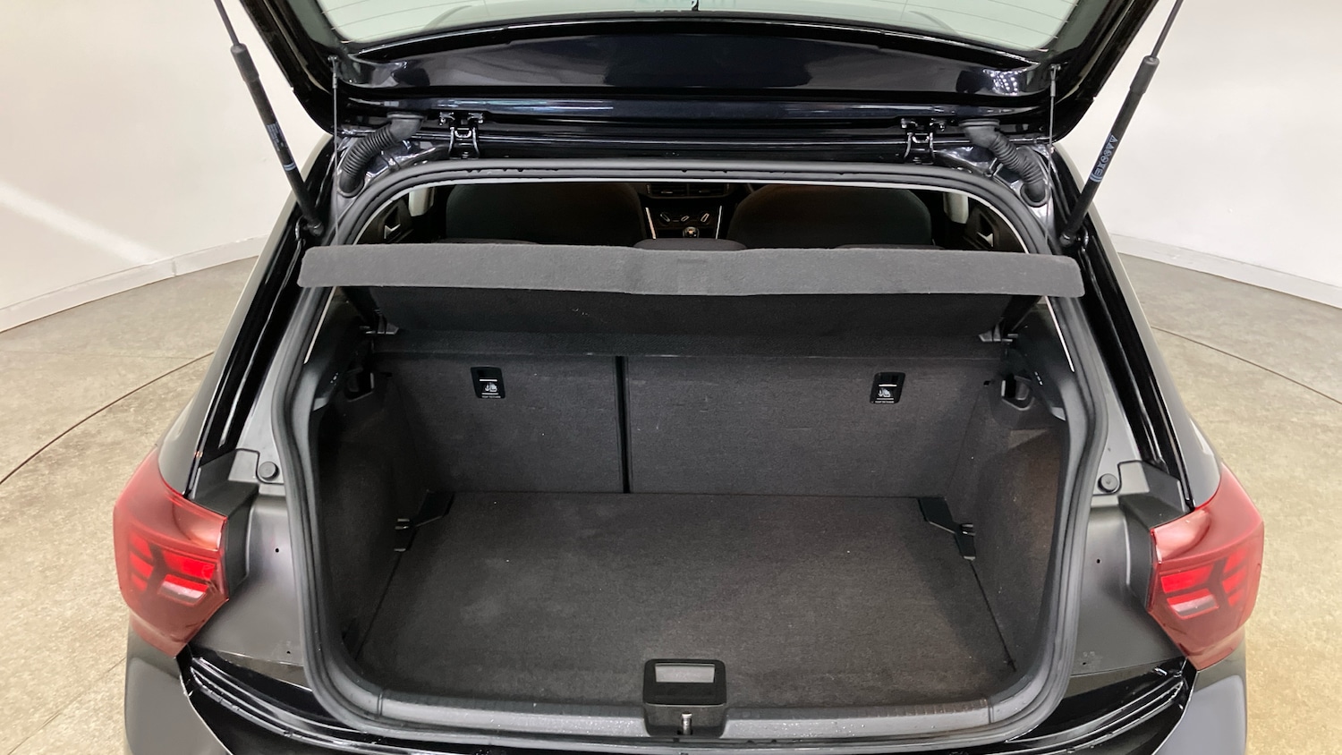 Used Volkswagen Polo 2023 for sale - 75957435: Photo 20