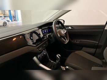 Used Volkswagen Polo 2023 for sale - 75957435: Photo