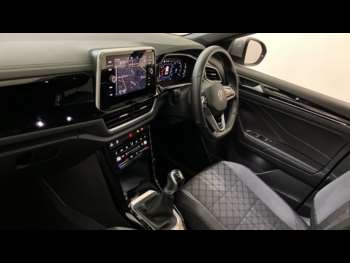 Used Volkswagen T-Roc 2022 for sale - 75147408: Photo