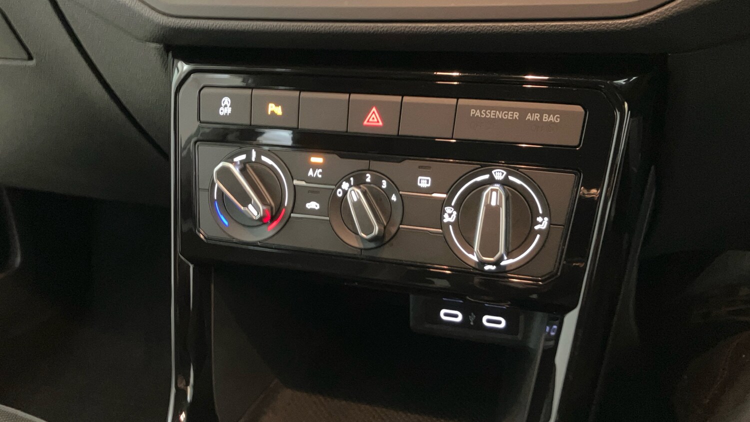 Used Volkswagen T-Cross 2022 for sale - 76233031: Photo 13