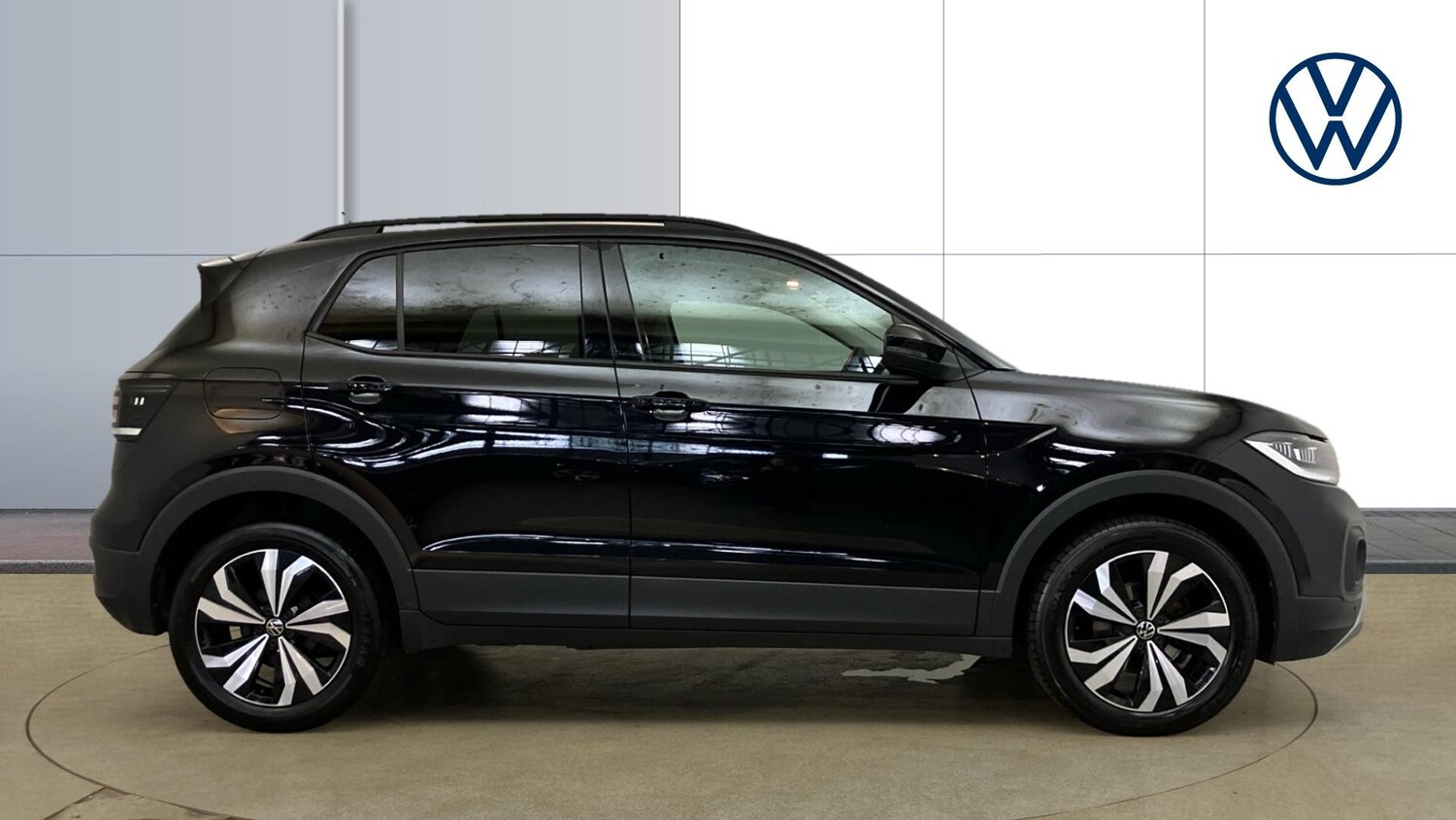 Used Volkswagen T-Cross 2022 for sale - 76233031: Photo 4
