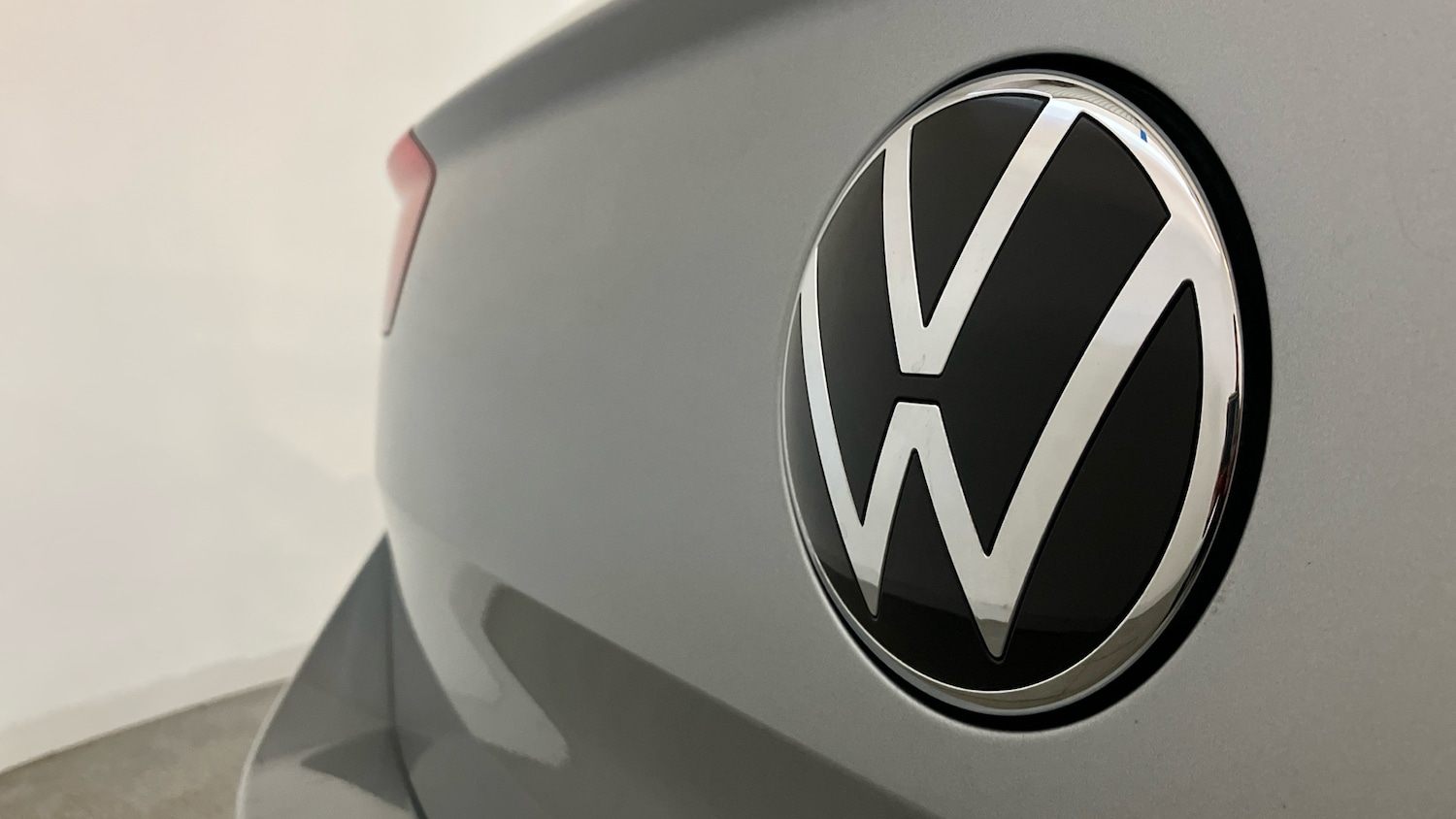 Used Volkswagen T-Roc 2023 for sale - 77353553: Photo 24