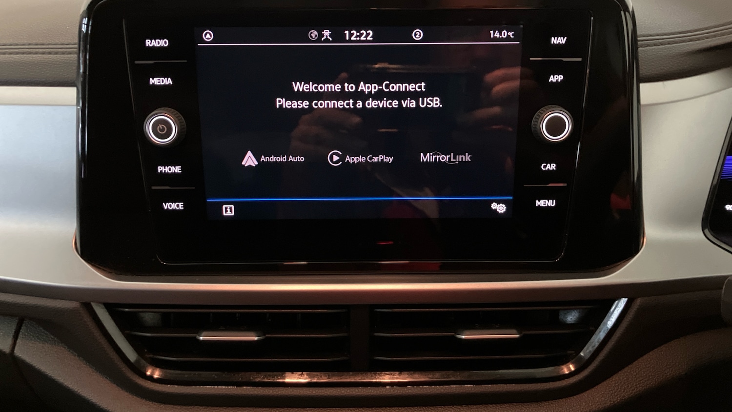 Used Volkswagen T-Roc 2023 for sale - 77353553: Photo 36