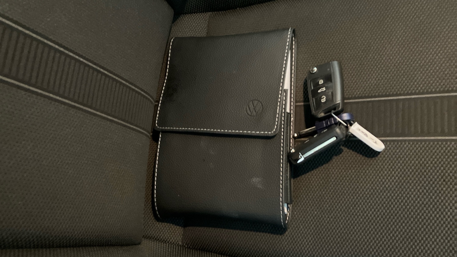 Used Volkswagen T-Roc 2023 for sale - 77353553: Photo 42