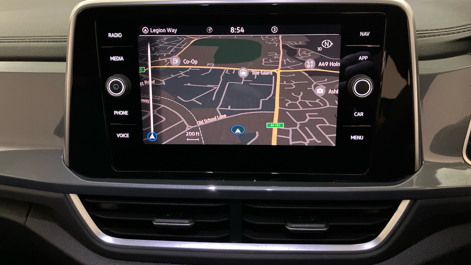 Used Volkswagen T-Roc 2023 for sale - 76332736: Photo 12