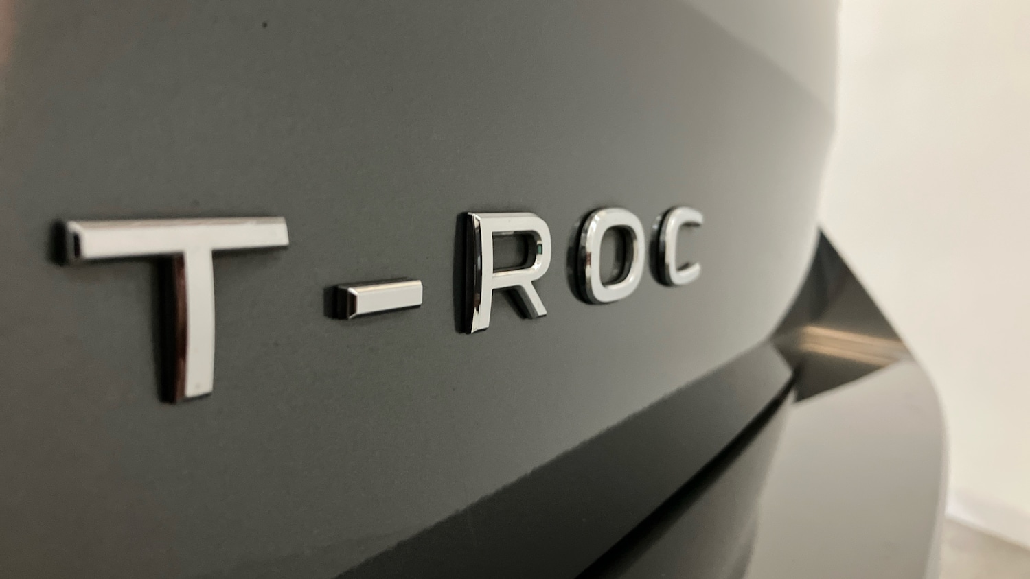Used Volkswagen T-Roc 2023 for sale - 76332736: Photo 27