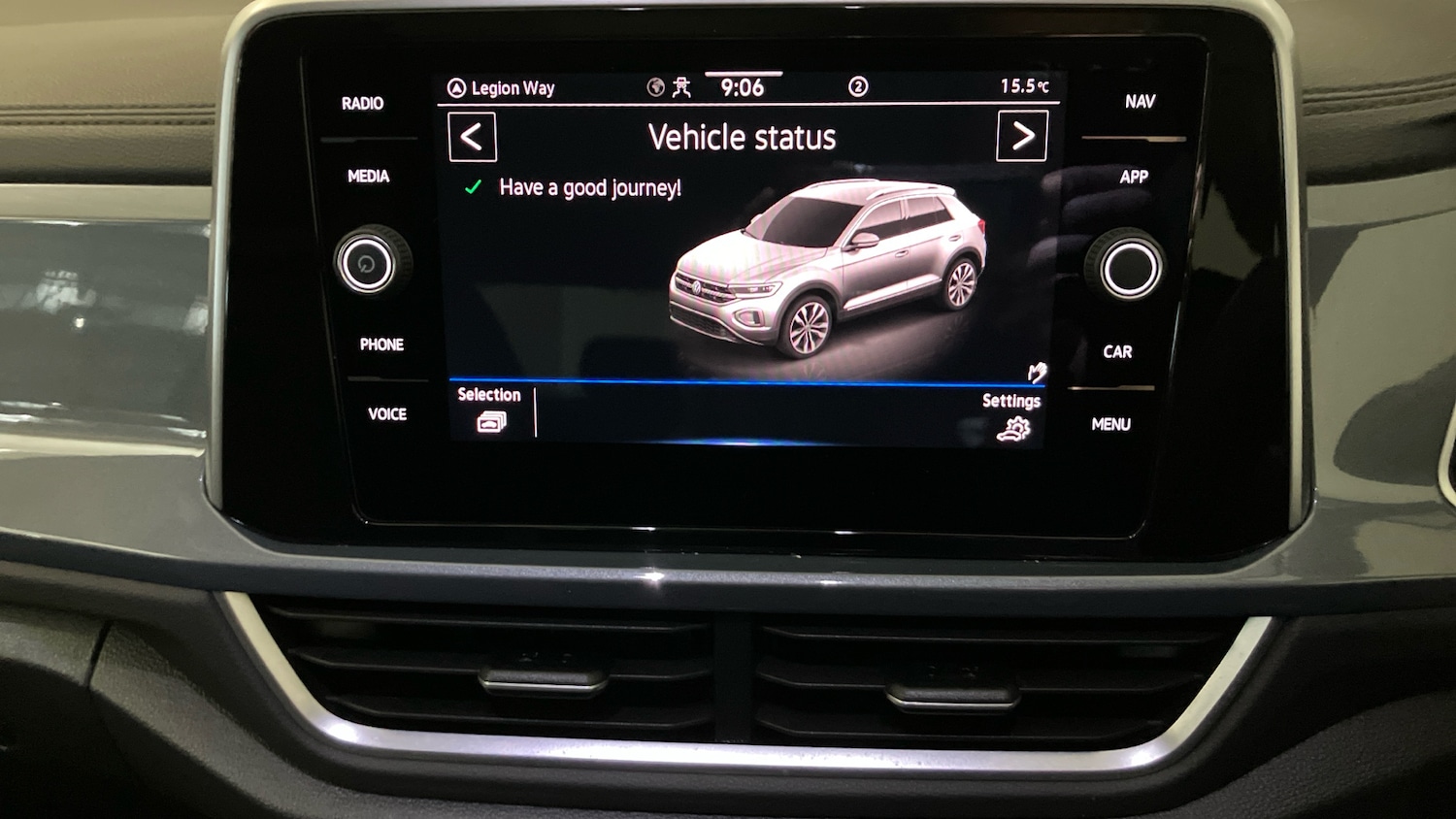 Used Volkswagen T-Roc 2023 for sale - 76332736: Photo 43