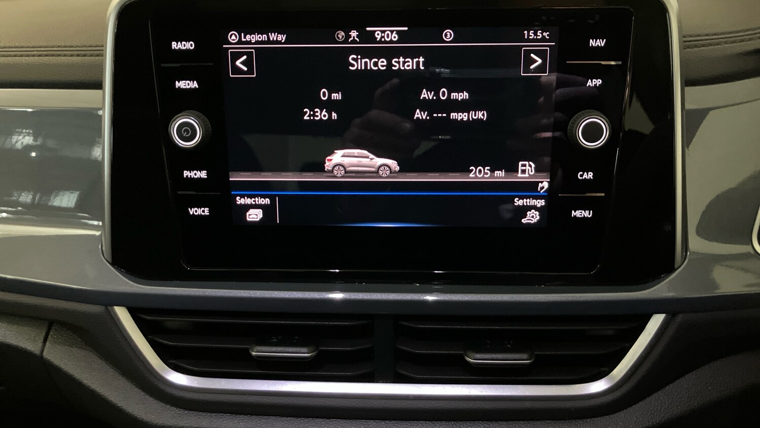 Used Volkswagen T-Roc 2023 for sale - 76332736: Photo 44