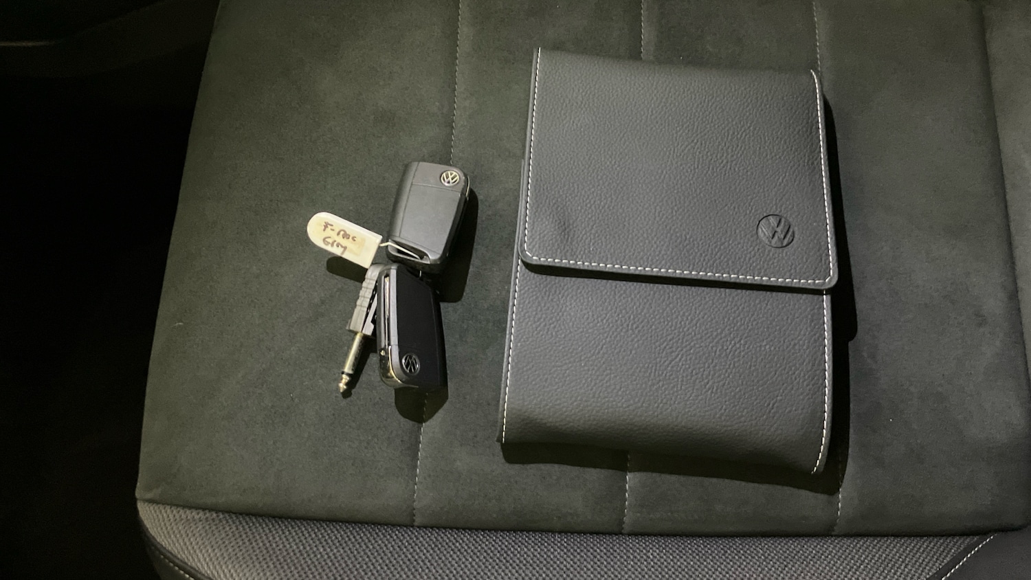 Used Volkswagen T-Roc 2023 for sale - 76332736: Photo 45