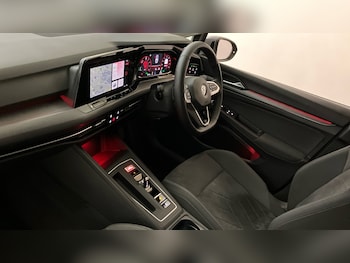 Used Volkswagen Golf 2021 for sale - 77997424: Photo