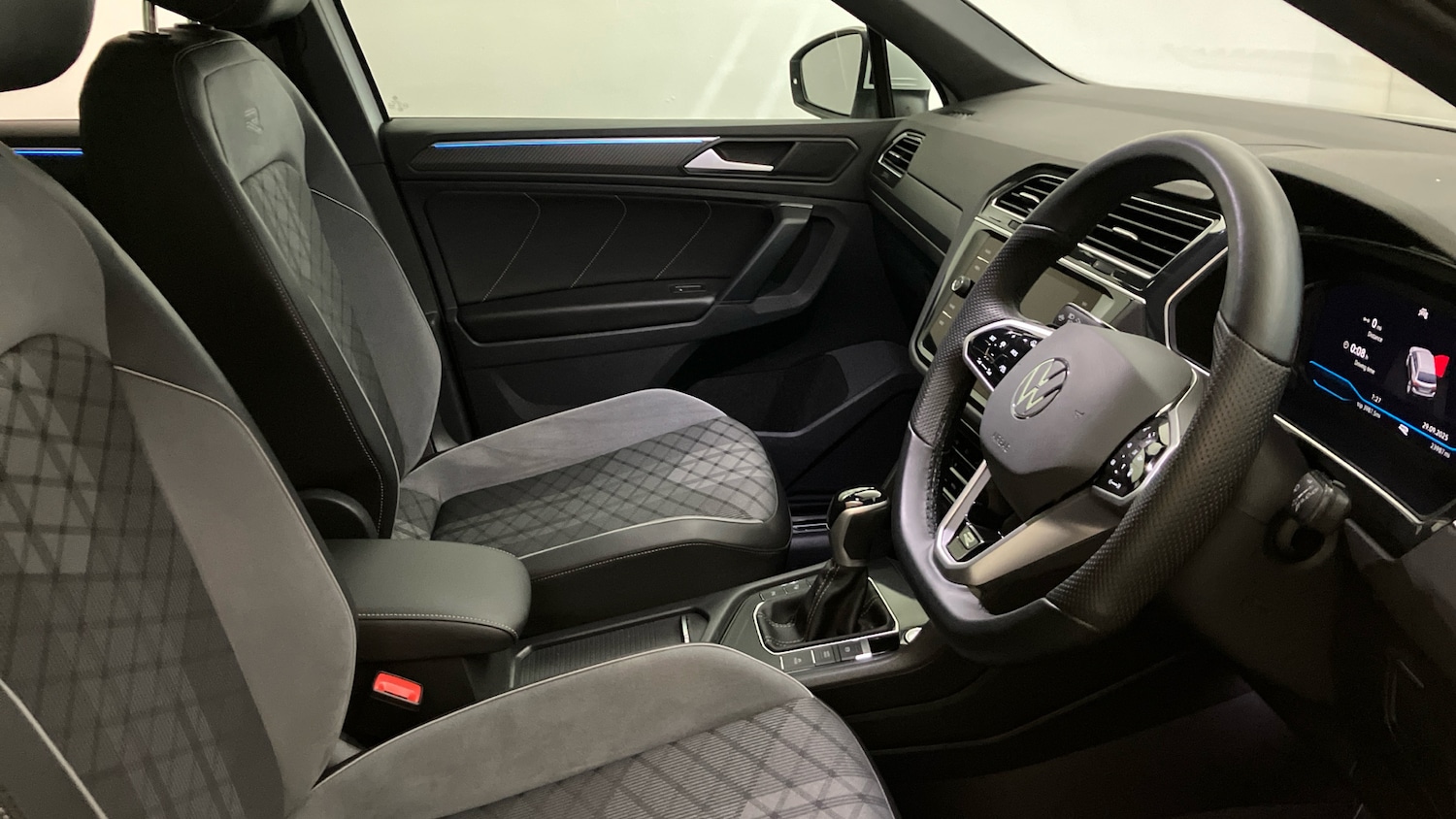 Used Volkswagen Tiguan 2022 for sale - 76451829: Photo 27