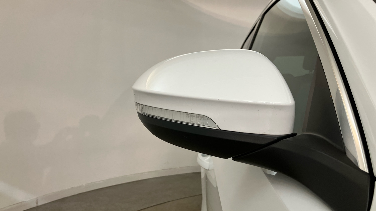 Used Volkswagen T-Roc 2024 for sale - 76891590: Photo 29