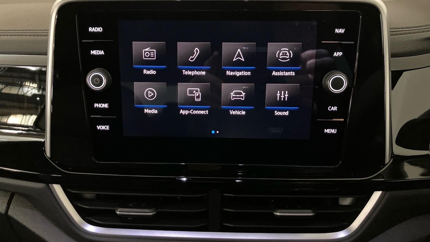 Used Volkswagen T-Roc 2024 for sale - 76891590: Photo 38