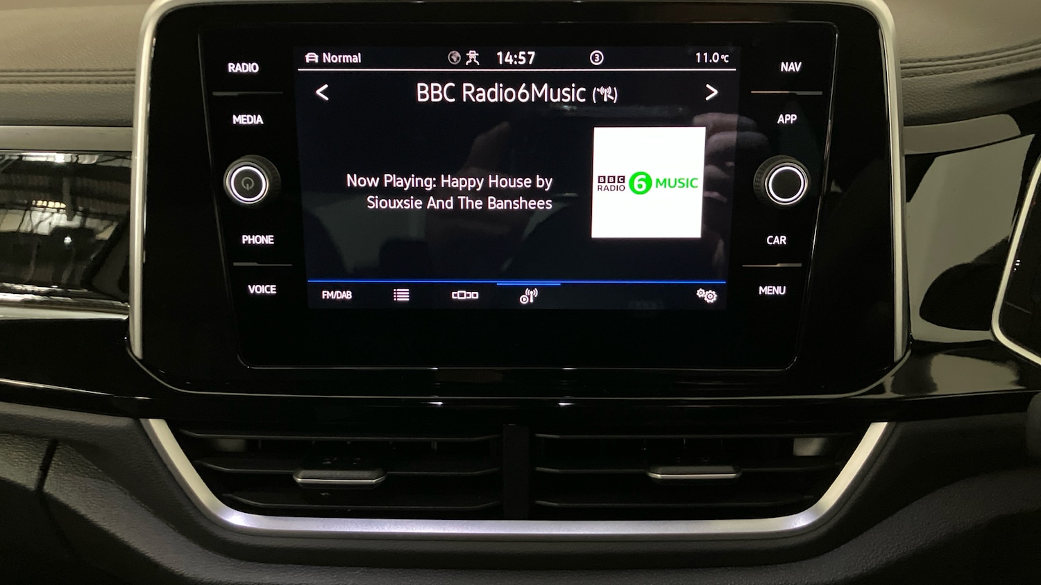 Used Volkswagen T-Roc 2024 for sale - 76891590: Photo 39