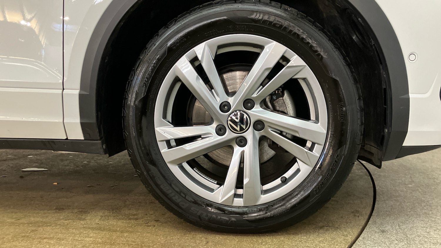 Used Volkswagen T-Roc 2024 for sale - 76891590: Photo 5