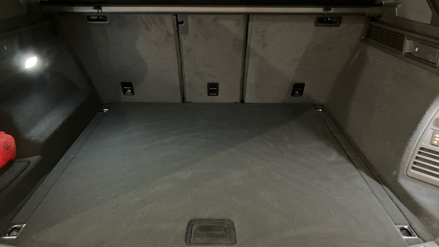 Used Volkswagen Touareg 2025 for sale - 77641217: Photo 20