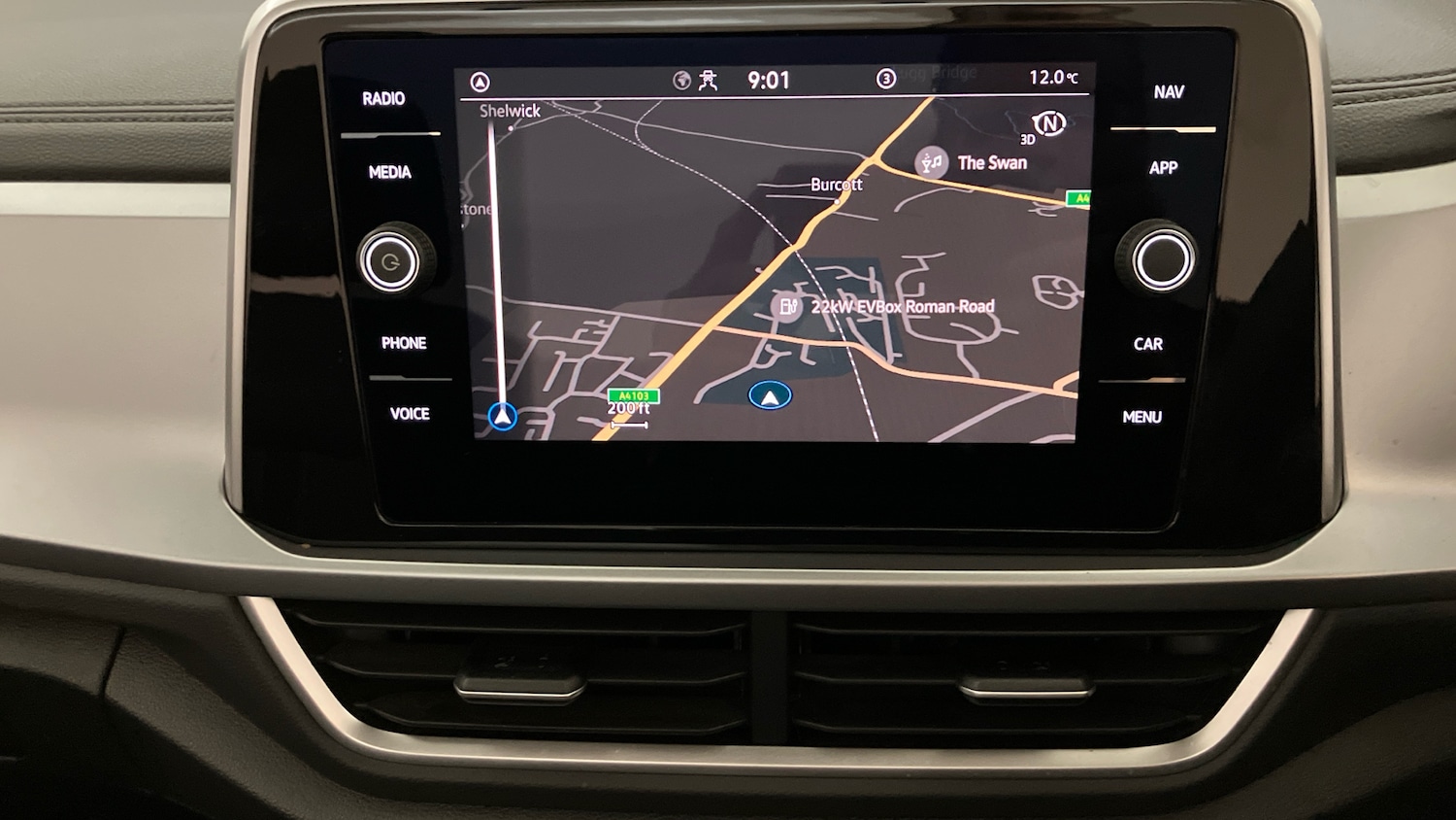 Used Volkswagen T-Roc 2022 for sale - 76577102: Photo 12