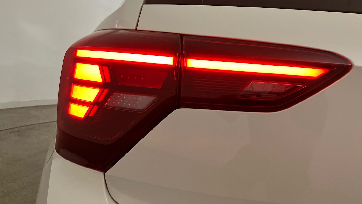 Used Volkswagen Polo 2022 for sale - 76480233: Photo 28