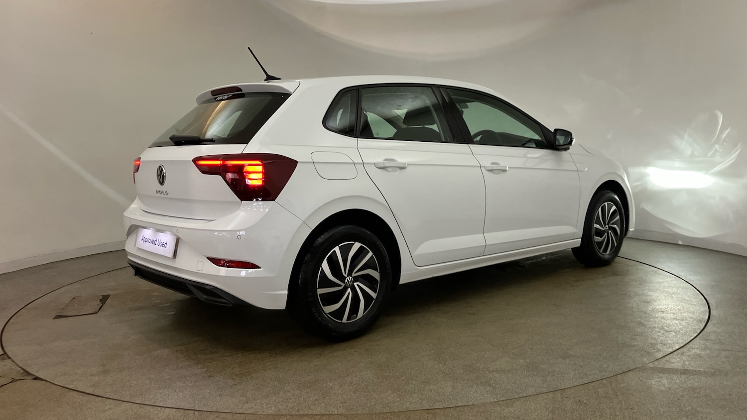 Used Volkswagen Polo 2022 for sale - 76480233: Photo 30