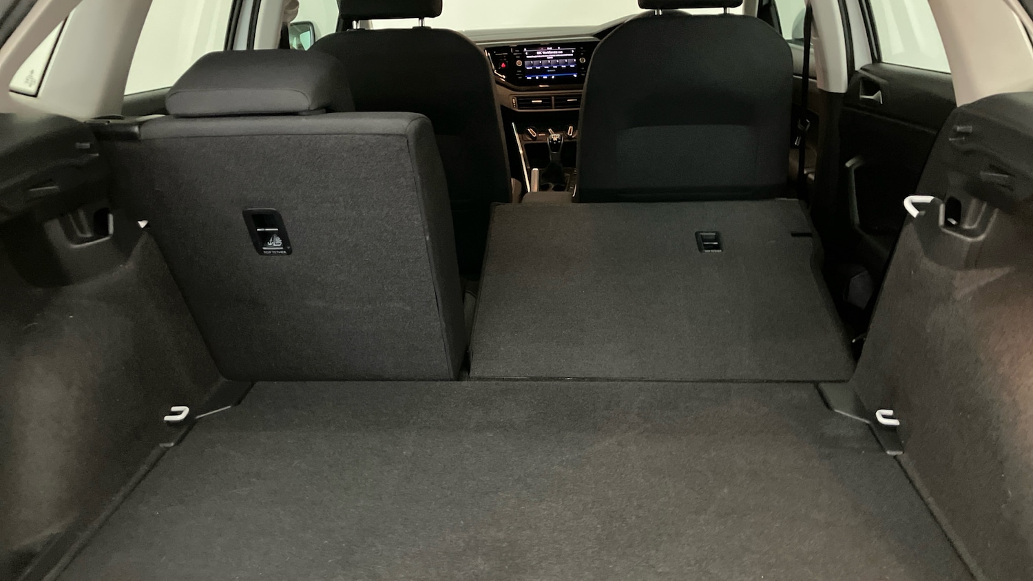 Used Volkswagen Polo 2022 for sale - 76480233: Photo 32