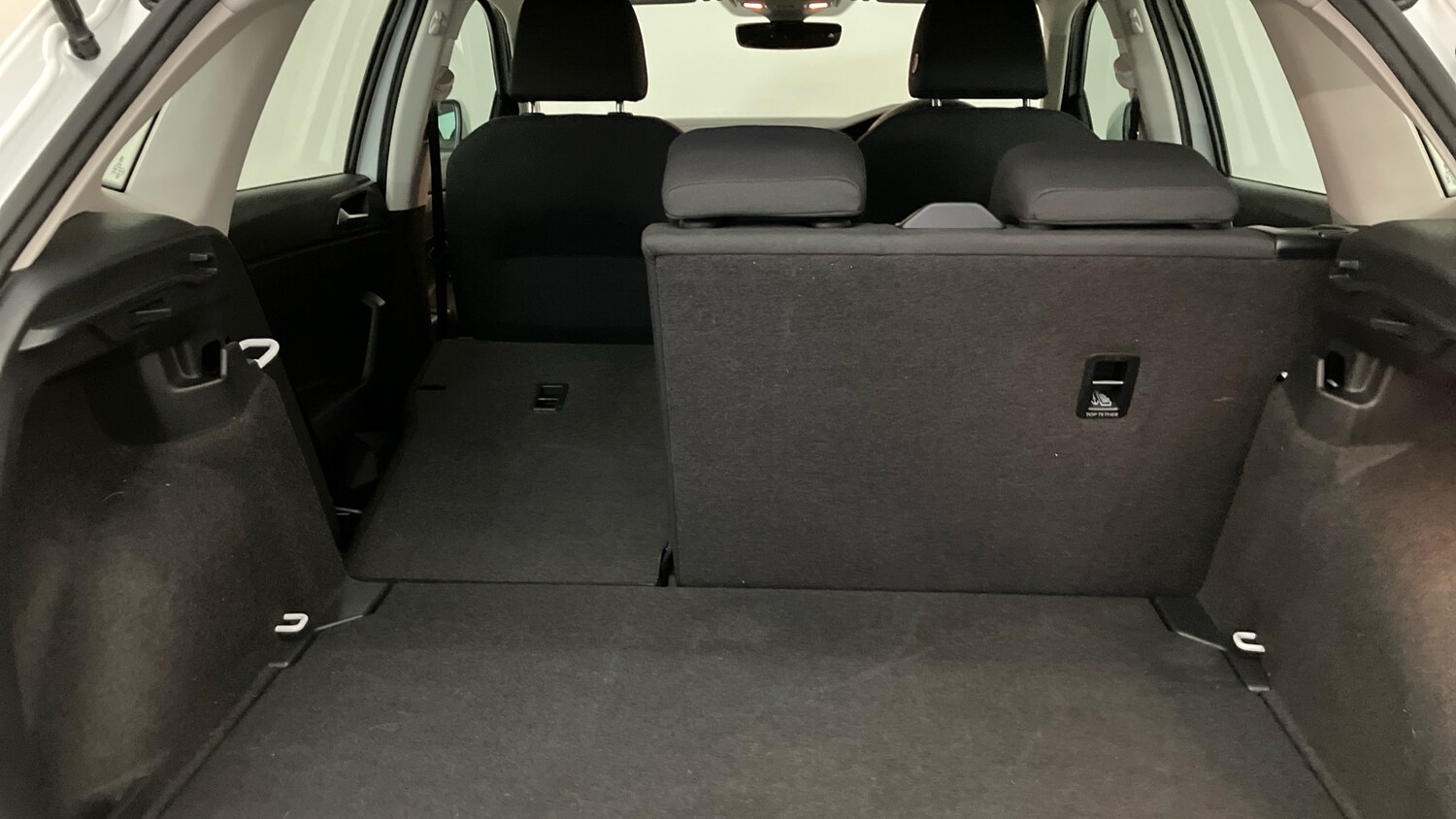 Used Volkswagen Polo 2022 for sale - 76480233: Photo 34