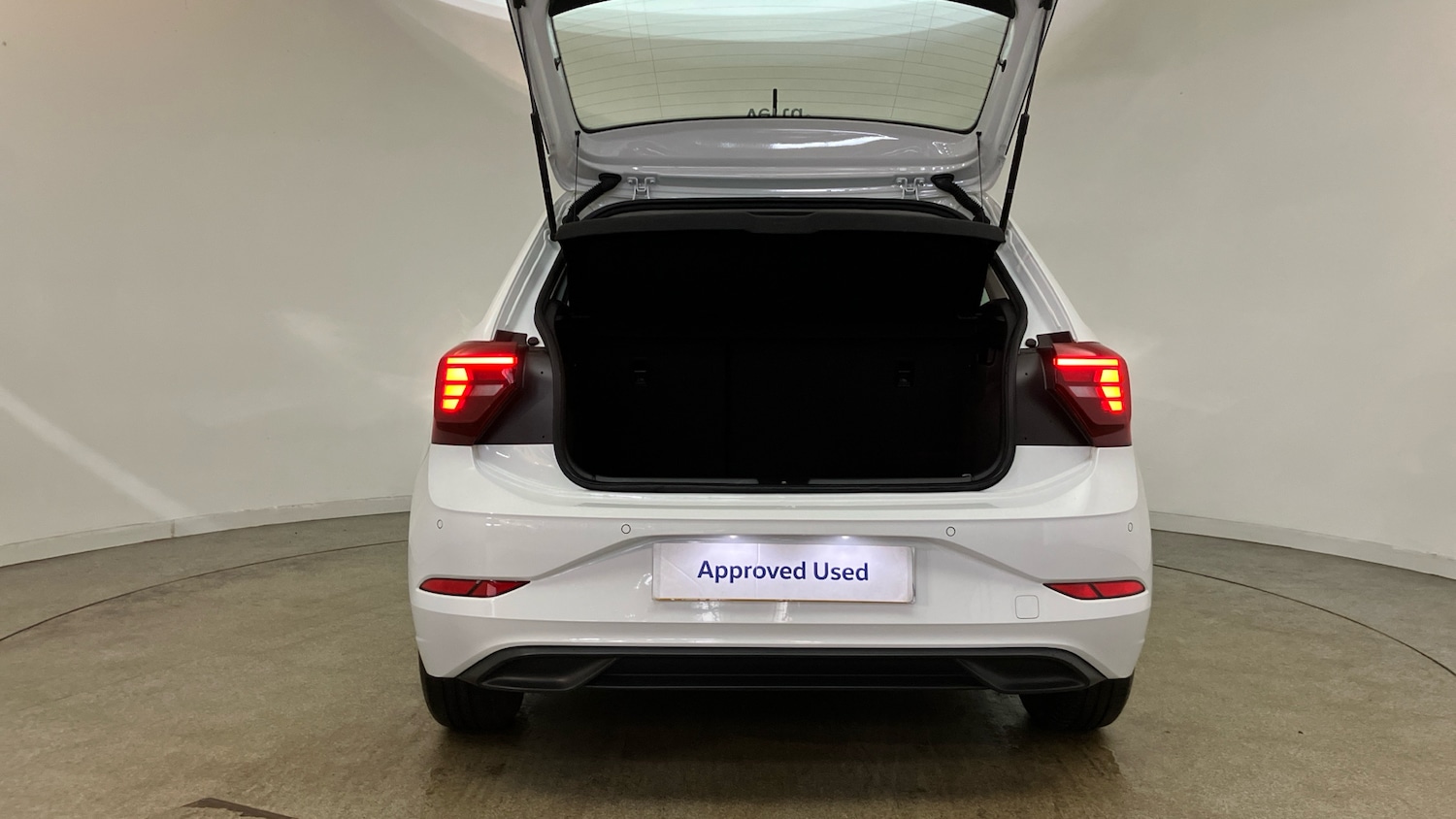 Used Volkswagen Polo 2022 for sale - 76480233: Photo 41