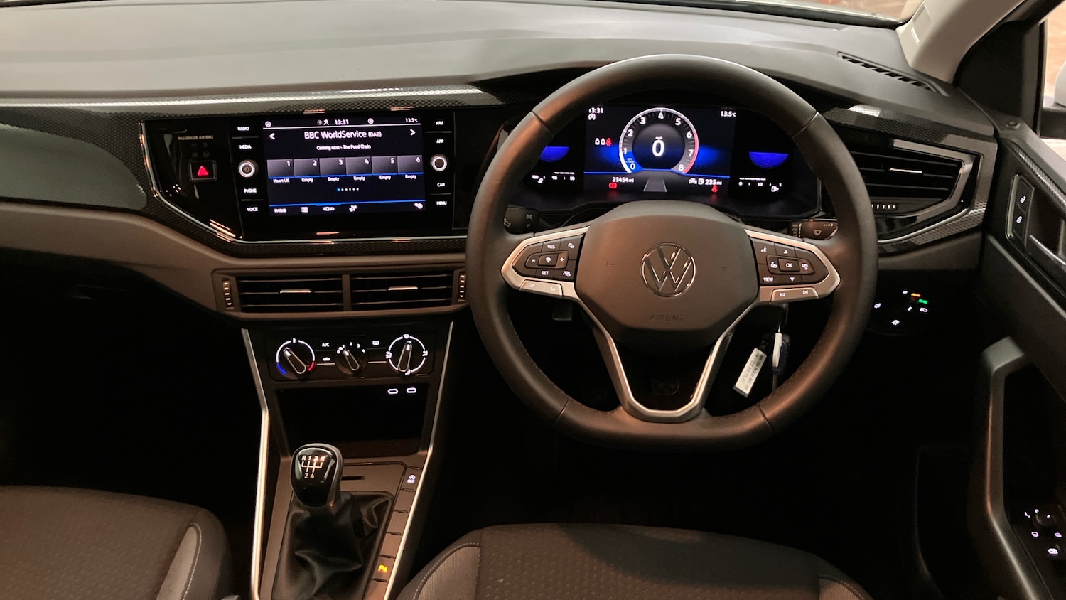 Used Volkswagen Polo 2022 for sale - 76480233: Photo 9