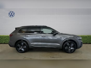 Used Volkswagen Touareg 2026 for sale - 79173820: Photo