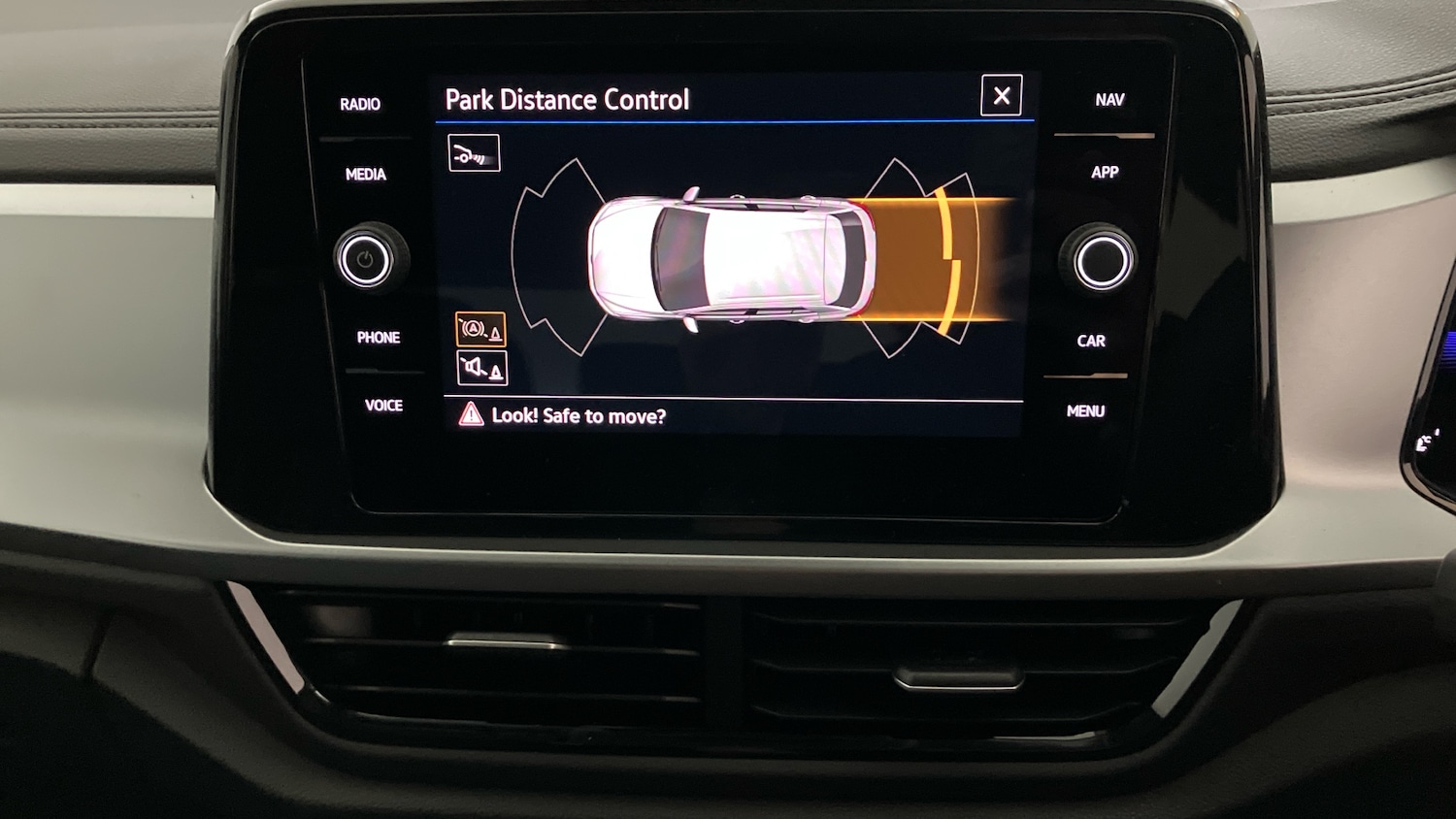 Used Volkswagen T-Roc 2025 for sale - 77085157: Photo 22