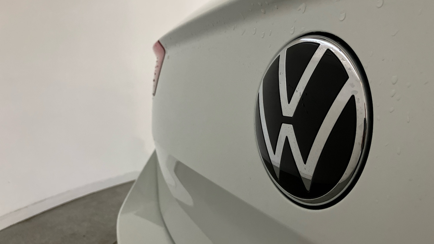 Used Volkswagen T-Roc 2025 for sale - 77085157: Photo 26