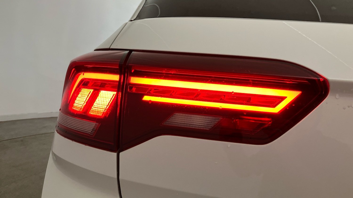 Used Volkswagen T-Roc 2025 for sale - 77085157: Photo 31