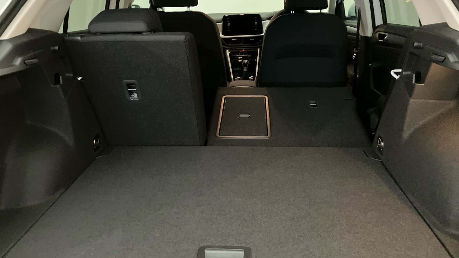 Used Volkswagen T-Roc 2025 for sale - 77085157: Photo 35