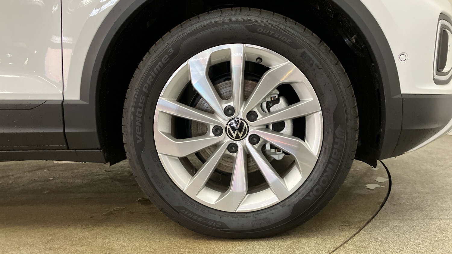 Used Volkswagen T-Roc 2025 for sale - 77085157: Photo 5