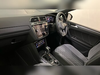 Used Volkswagen Tiguan 2022 for sale - 76650937: Photo