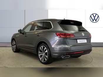 Used Volkswagen Touareg 2020 for sale - 75286104: Photo