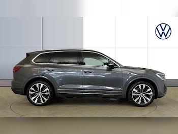 Used Volkswagen Touareg 2020 for sale - 75286104: Photo