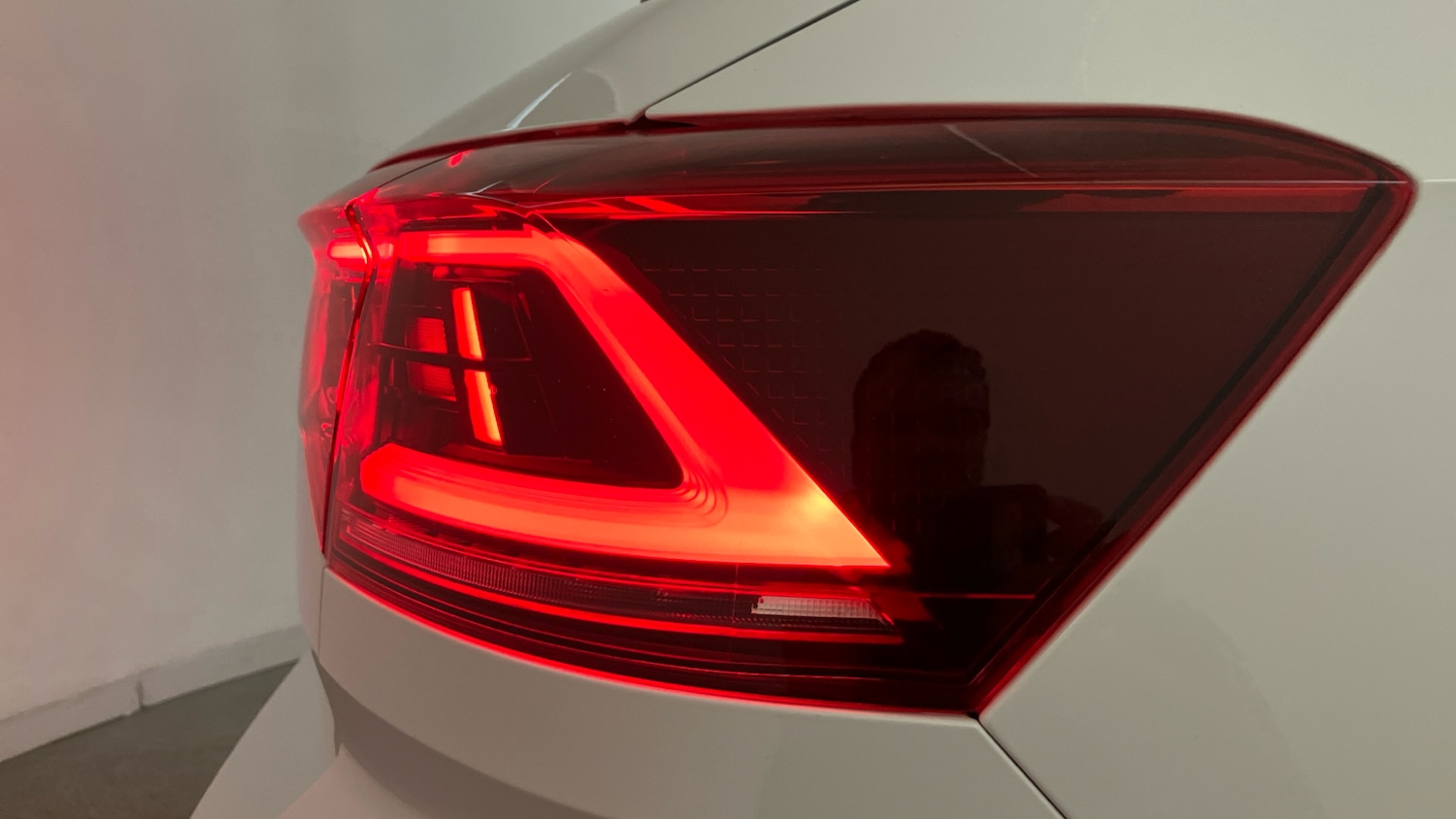 Used Volkswagen T-Roc 2025 for sale - 76945757: Photo 26