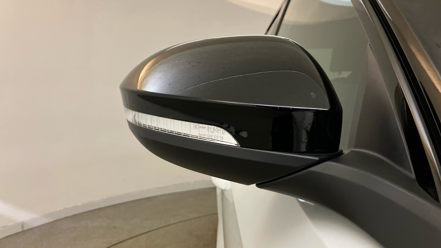 Used Volkswagen T-Roc 2025 for sale - 76945757: Photo 30