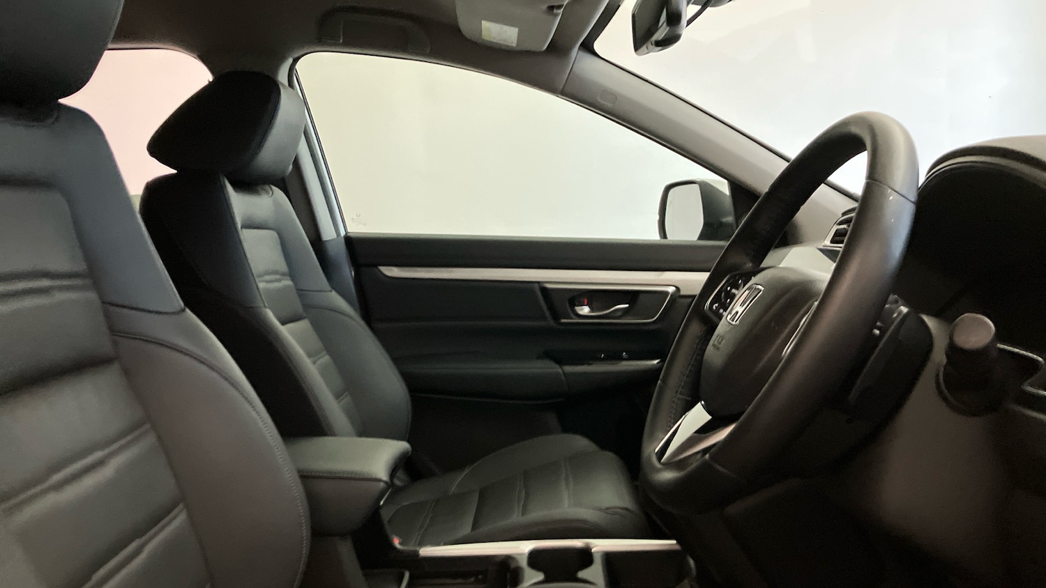 Used Honda CR-V 2019 for sale - 76101992: Photo 15