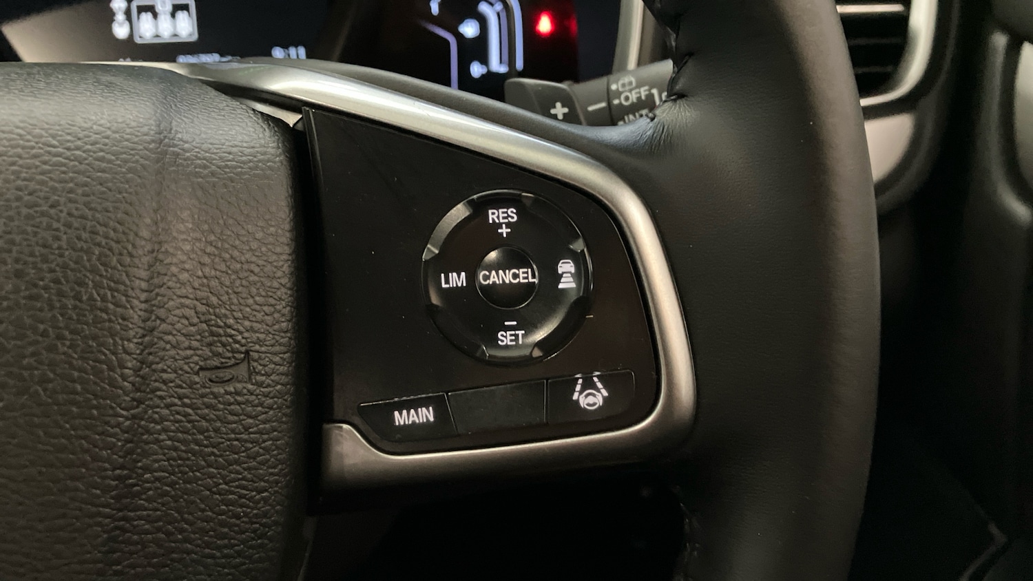 Used Honda CR-V 2019 for sale - 76101992: Photo 18